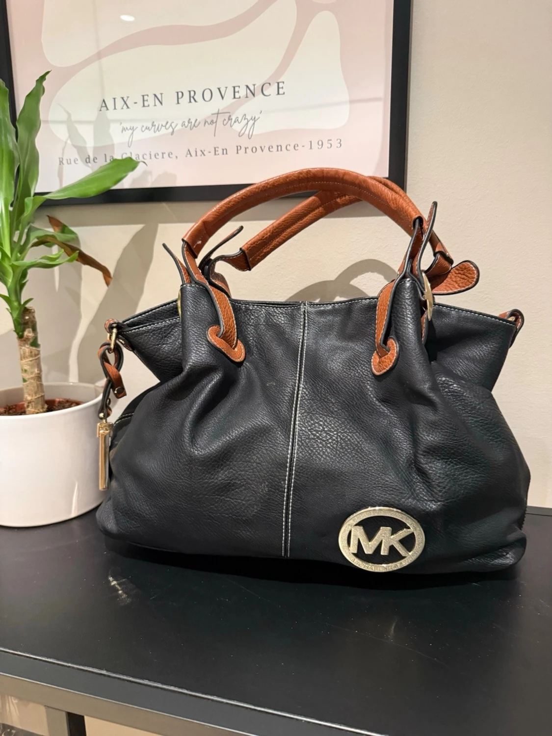 Svart handväska från Michael Kors