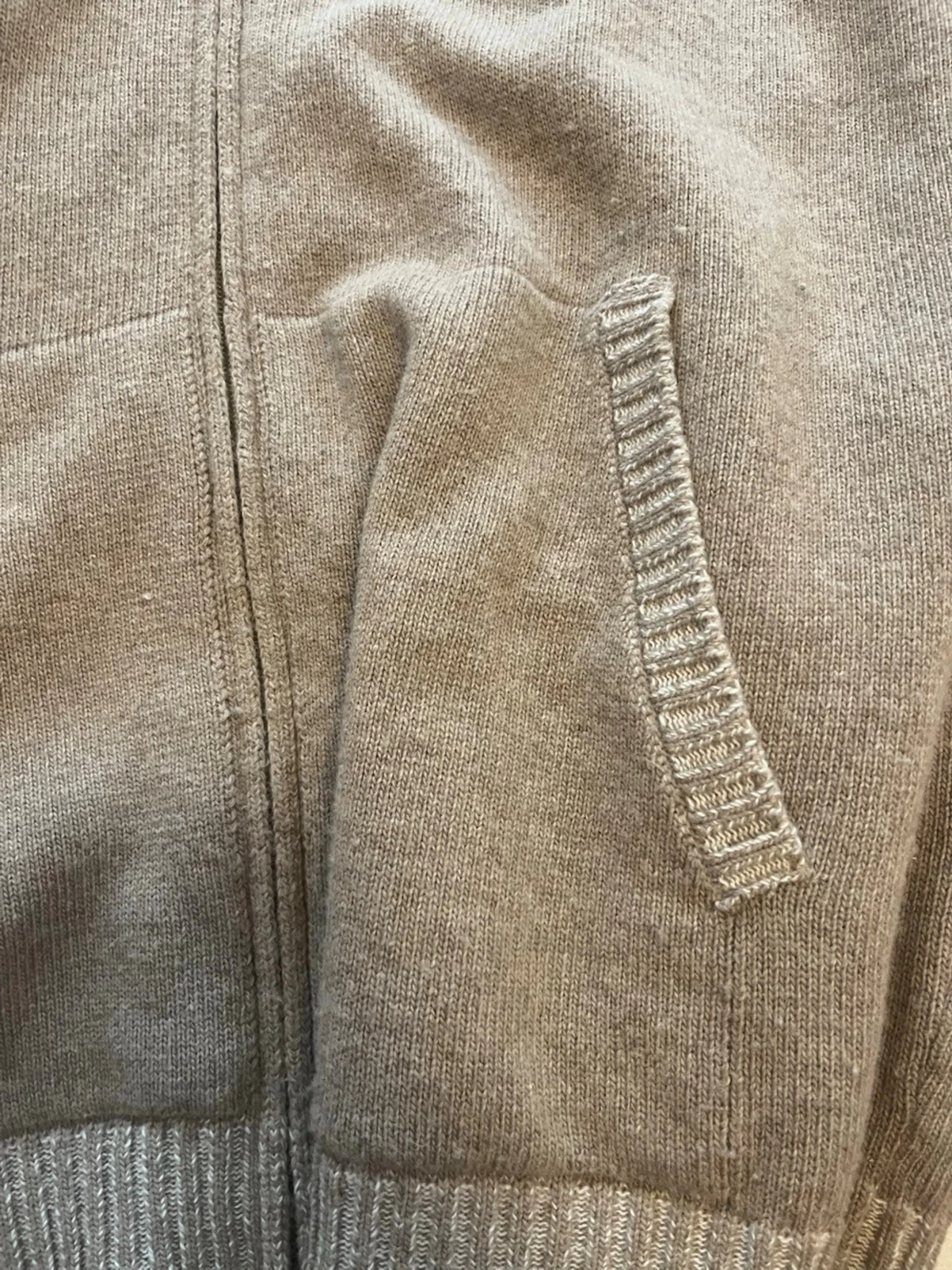 Beige stickad tröja från Boggi - 3