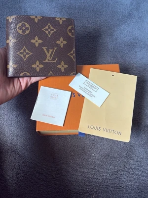 Plånbok - Helt ny plånbok!