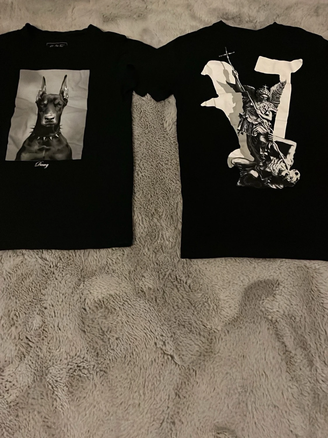 Svart t-shirt med bild på