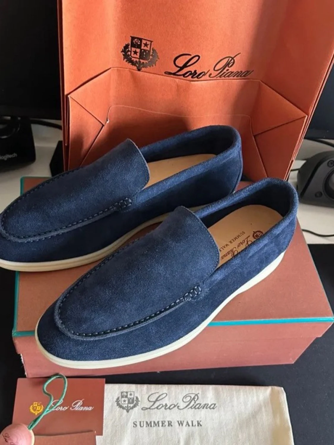 Blå mocka loafers från Loro Piana - 3