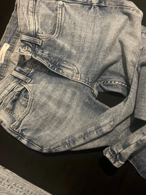 Jeans  - Jätte fina helt nya aldrig använda 