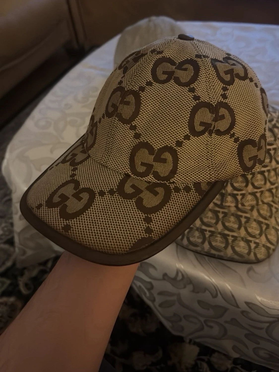 Beige Burberry keps - 2