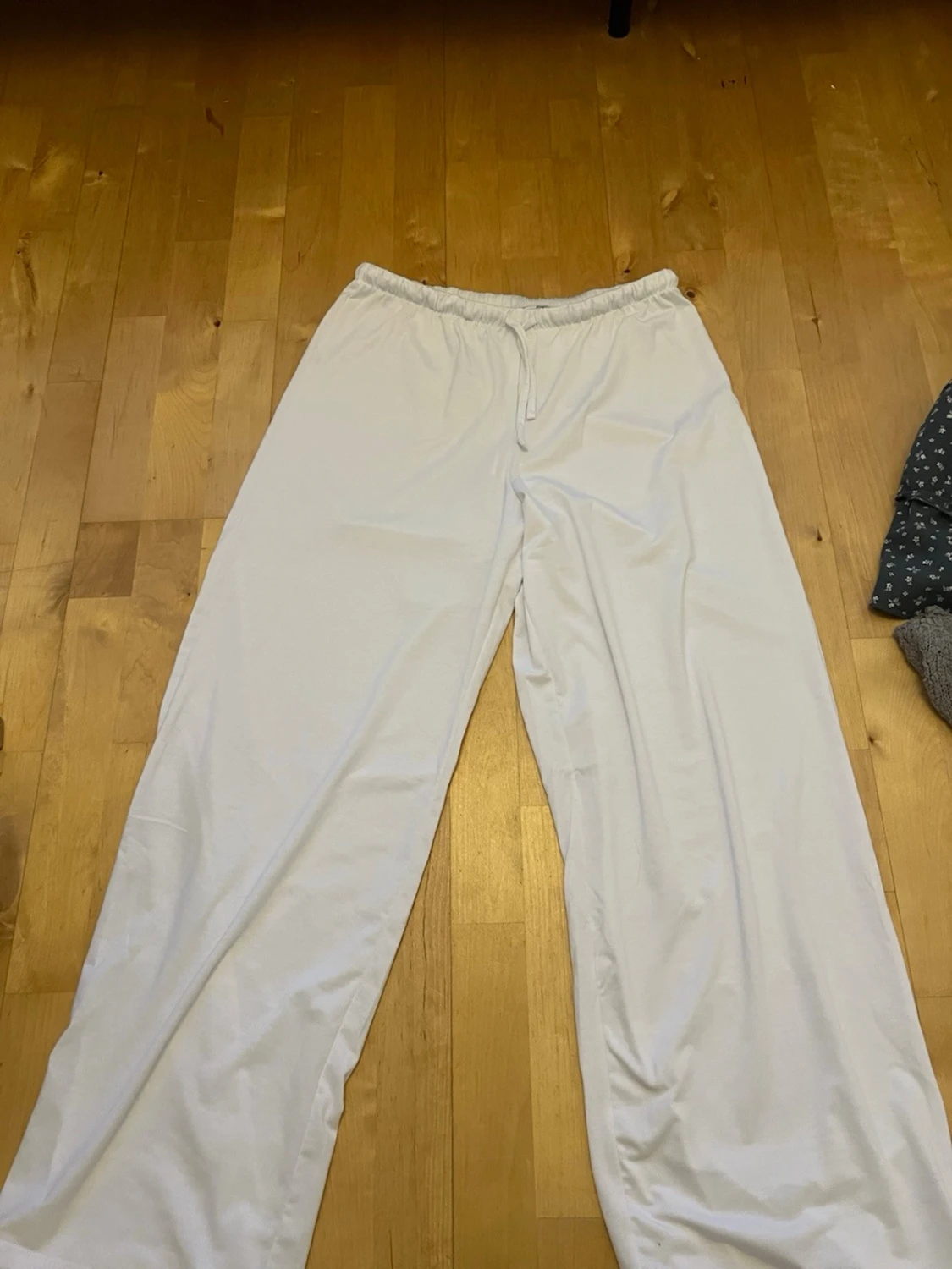 Vita vida loungewear-byxor - 1