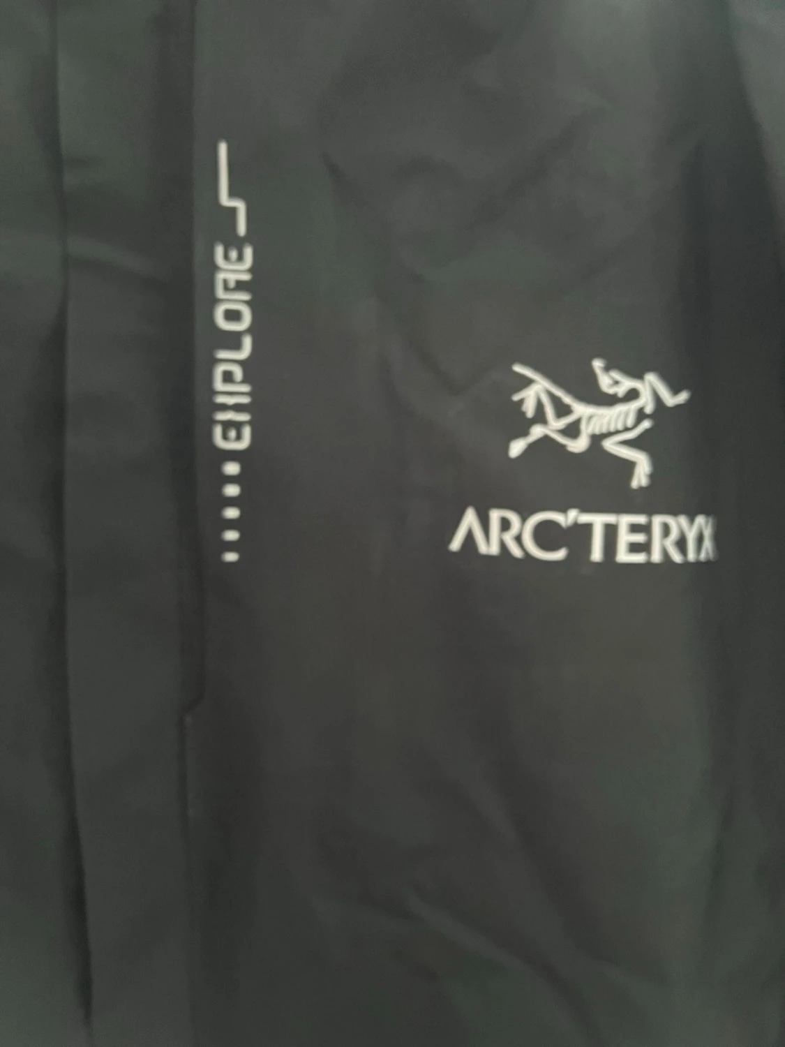 Svart vindjacka från Arc'teryx - 2
