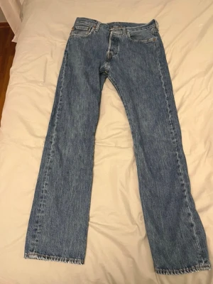 Levis 501 jeans - Mycket bra skick, storlek 31/32