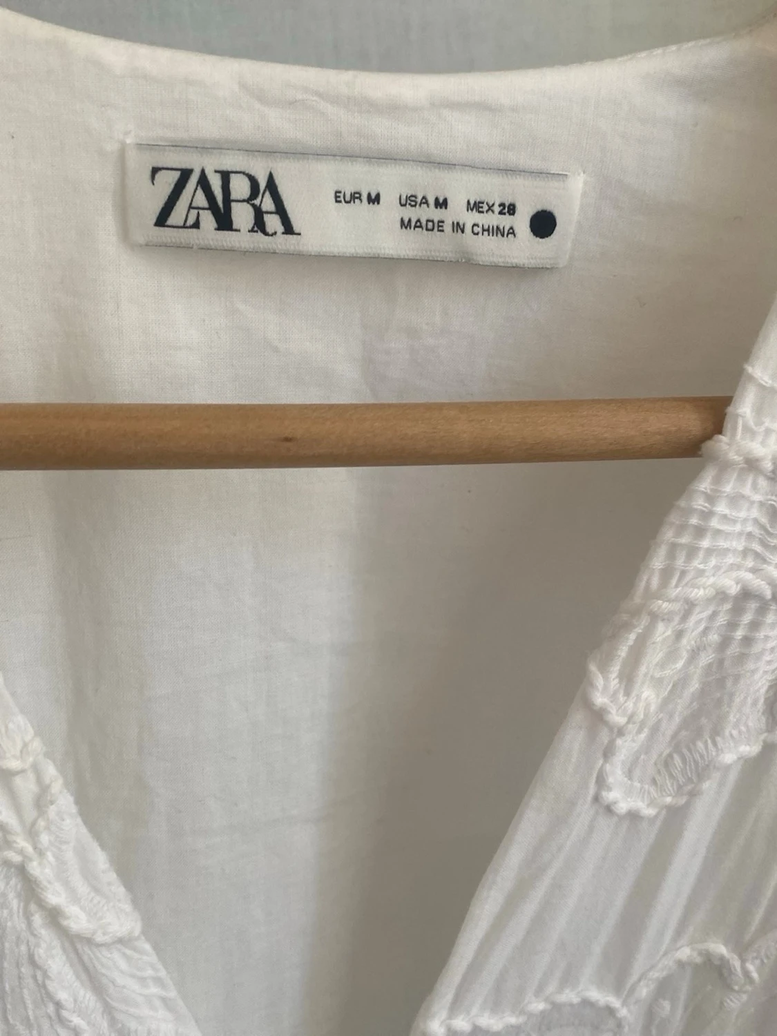 Vit kort klänning från Zara - 1