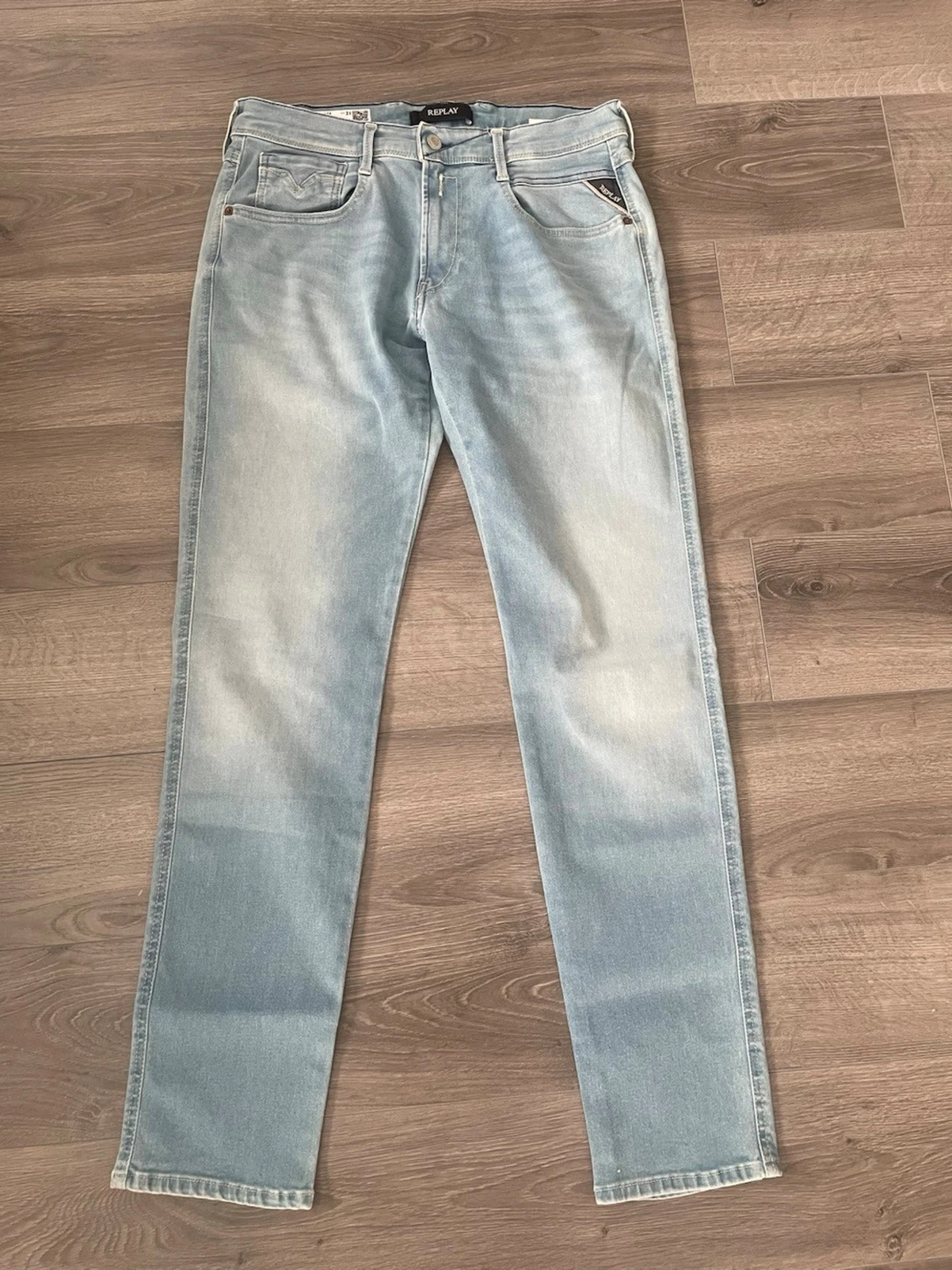 Ljusblå Replay jeans - 1