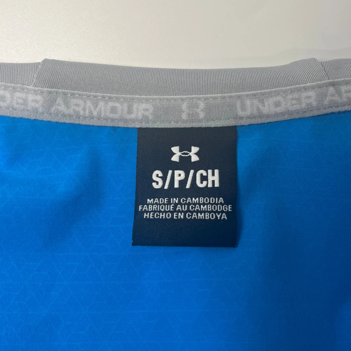 Under Armour windbreak - 1