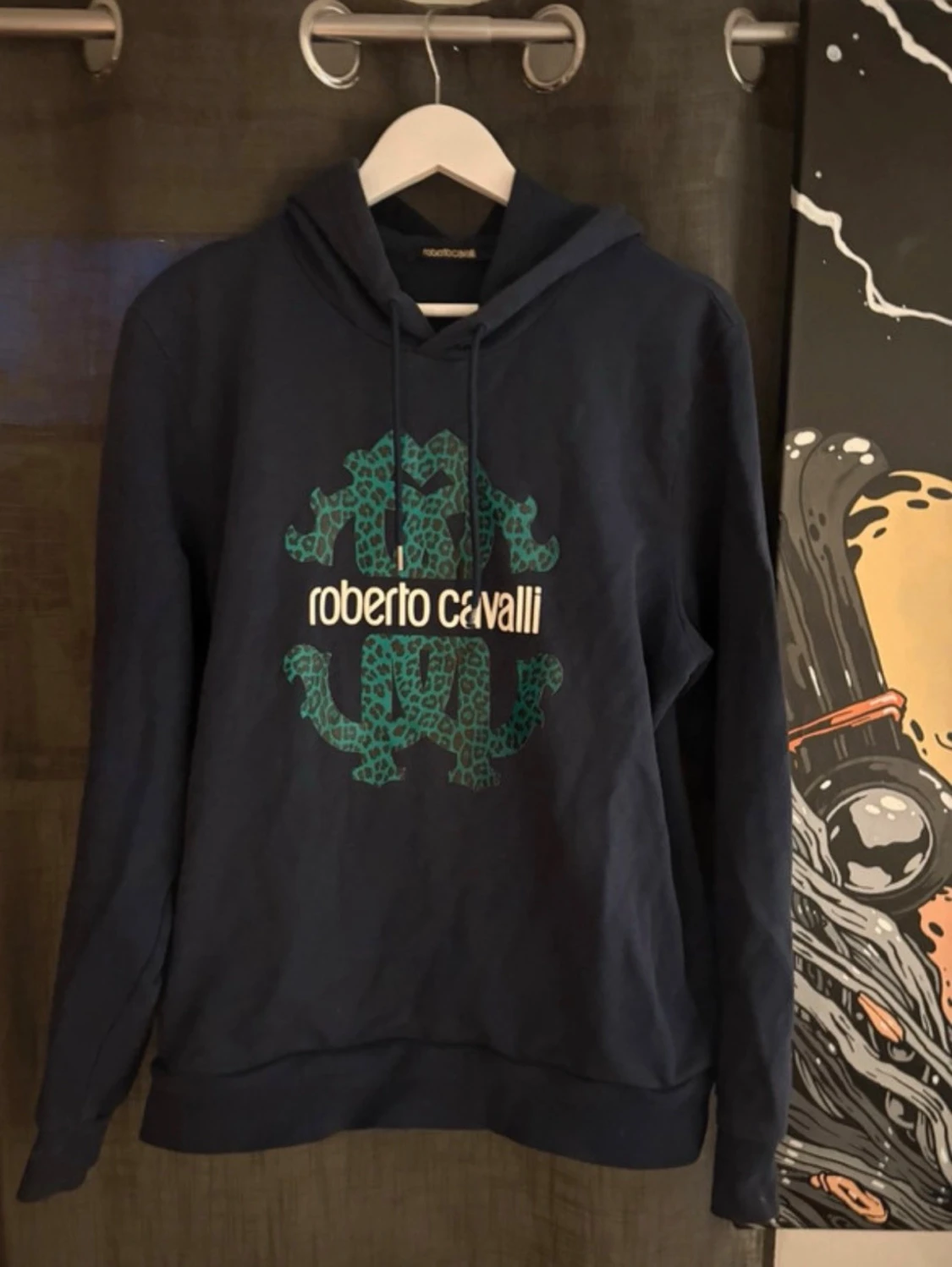 Mörkblå hoodie från Roberto Cavalli