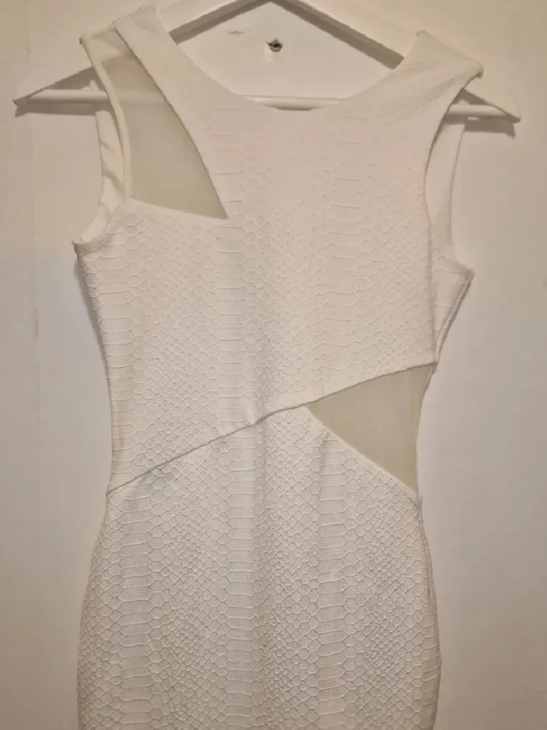 Vit mesh-klänning  - 1