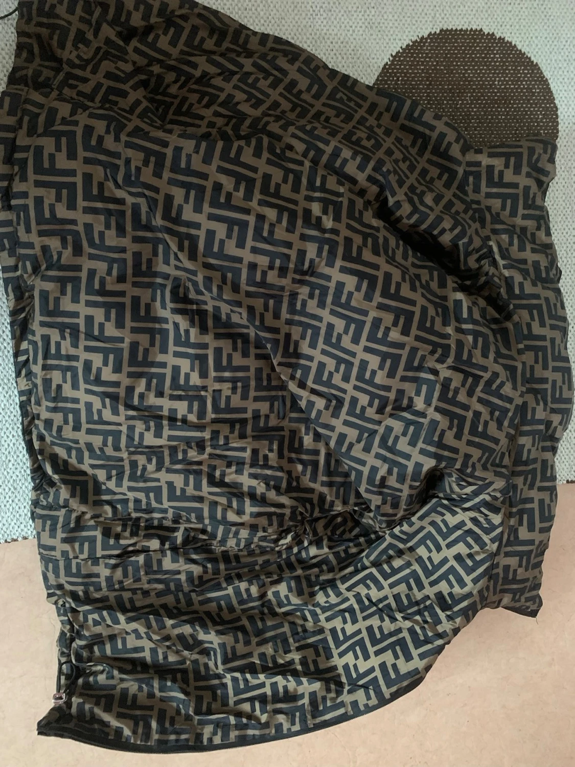 Svart pufferjacka  - 1