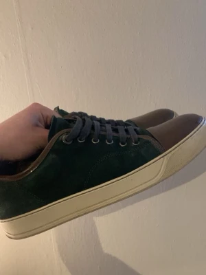 Lanvins i sällsynt färg - Ett par lanvins i riktig bra skick och i väldigt sällsynt färg, uk 8