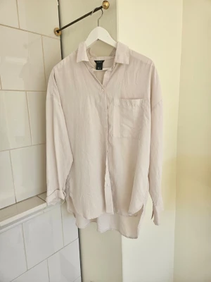 Skjorta - Skjorta från Lindex