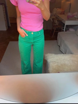 Sååå snygga jeans  - Säljer dessa så snygga jeans 