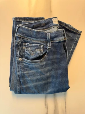 Replay Jeans - Blåa hyperflex jeans från replay i storlek W30. Skriv vid intresse!🤗