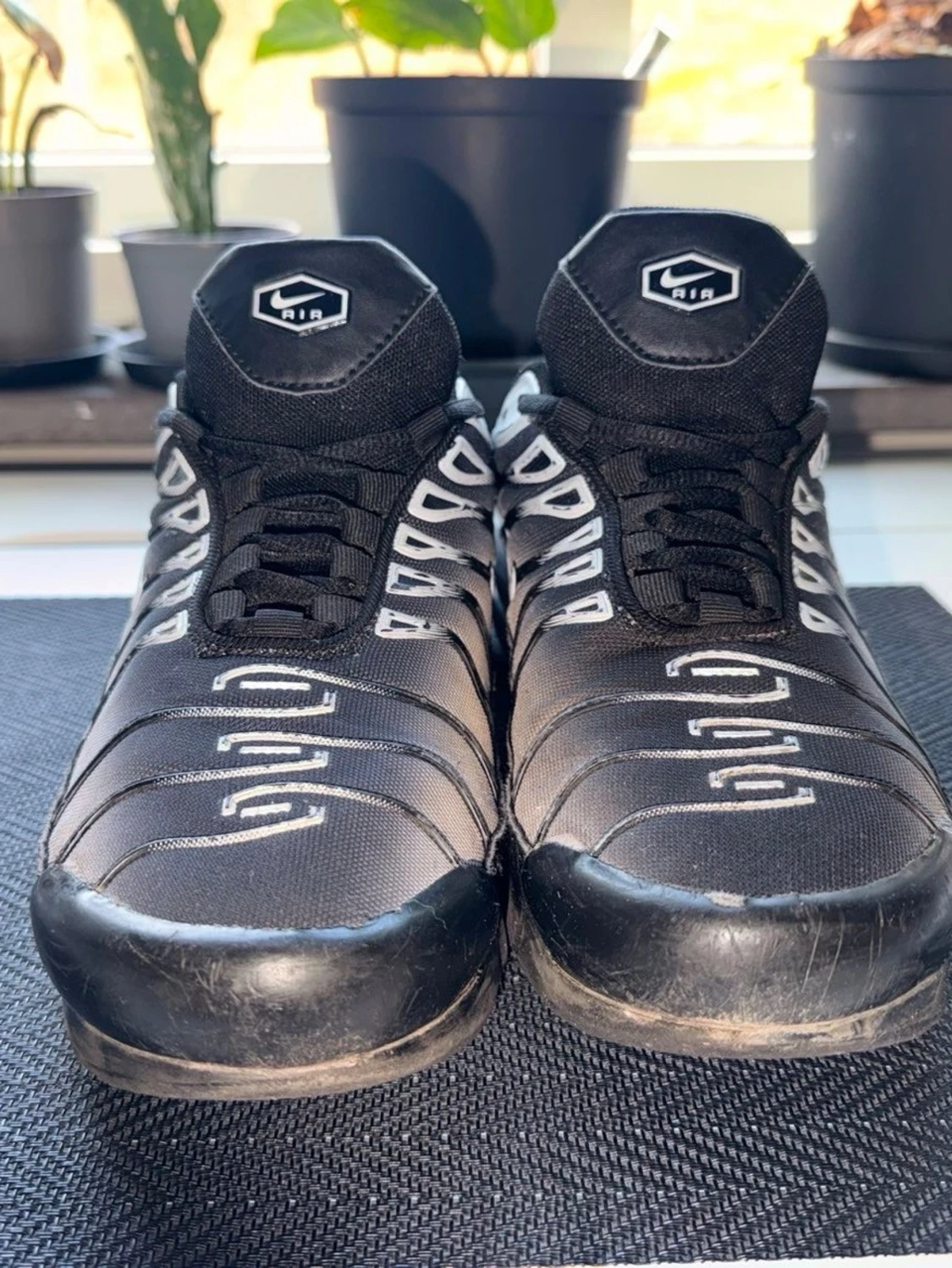Nike Air Max Plus svart/vit - 2