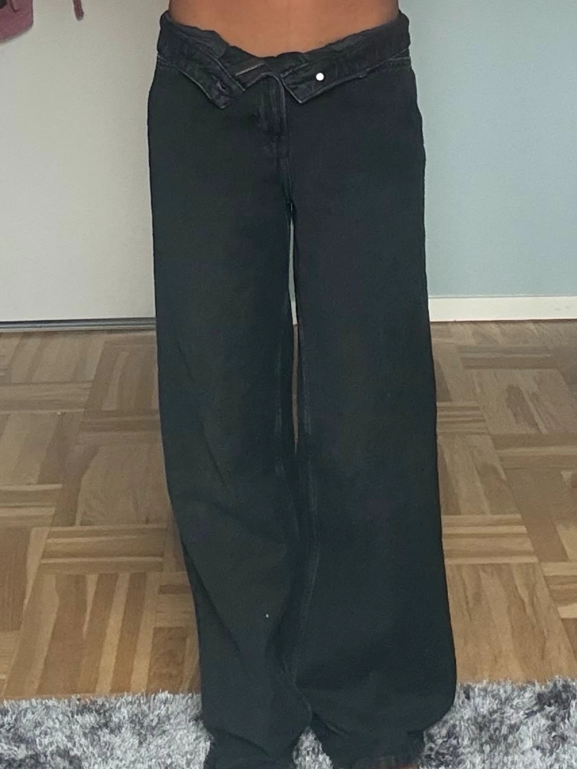 Svarta baggy jeans - 1