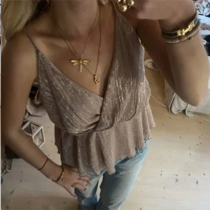 Topp - SUPER snygg topp!