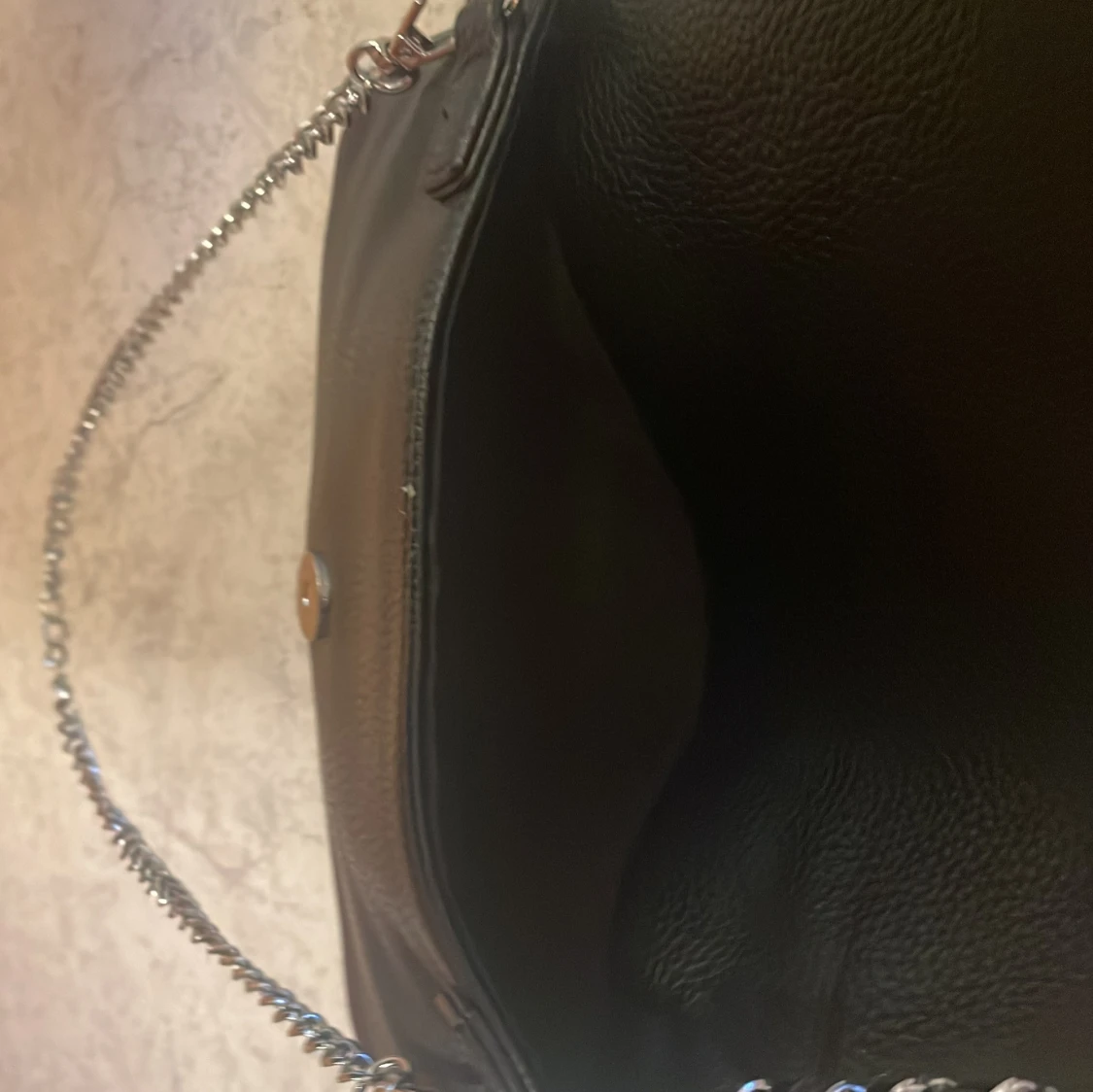 Zadig liknande väska i svart - 2