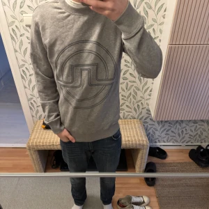 J.linderbeg tröja - Skriv om frågor 