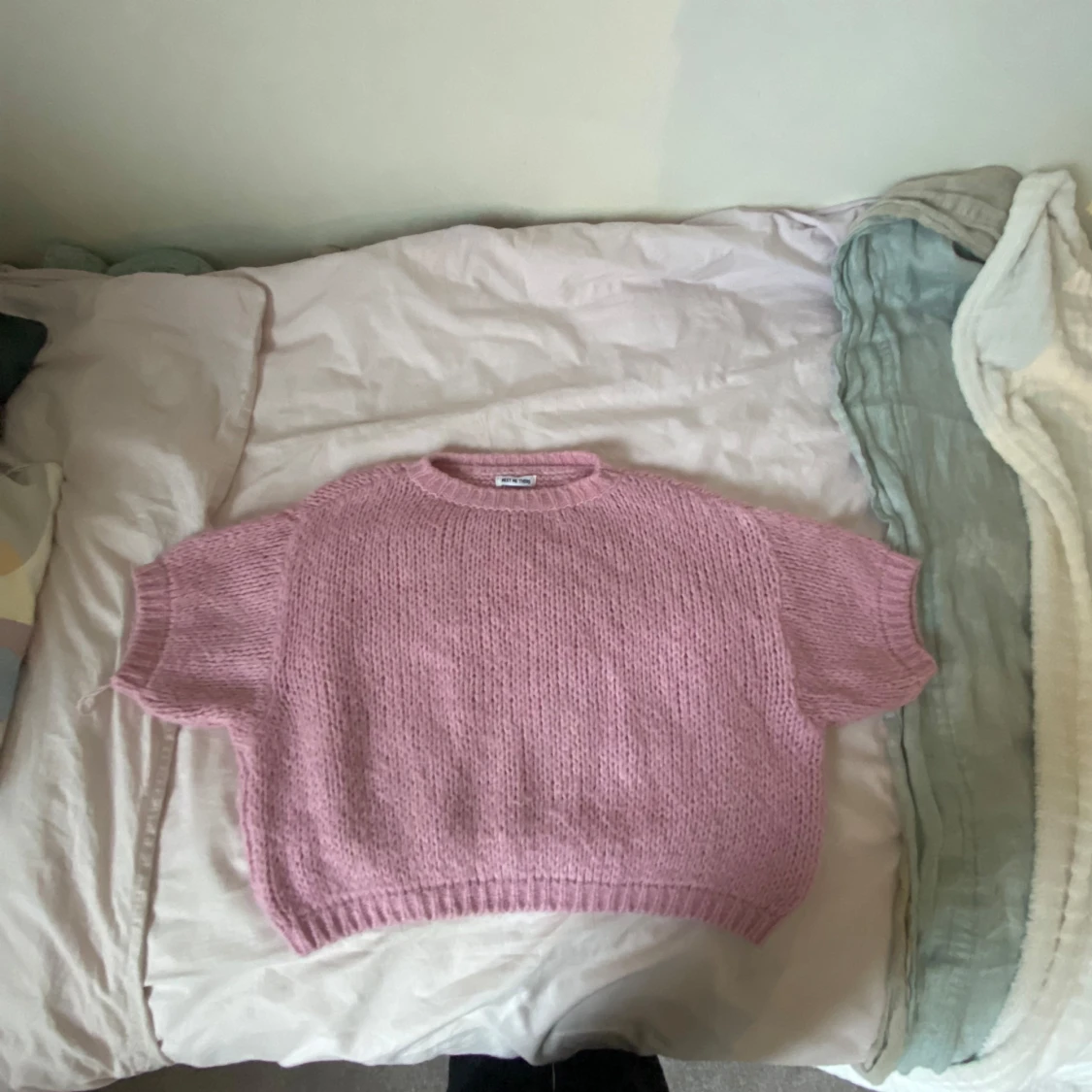 Rosa stickad tröja - 2