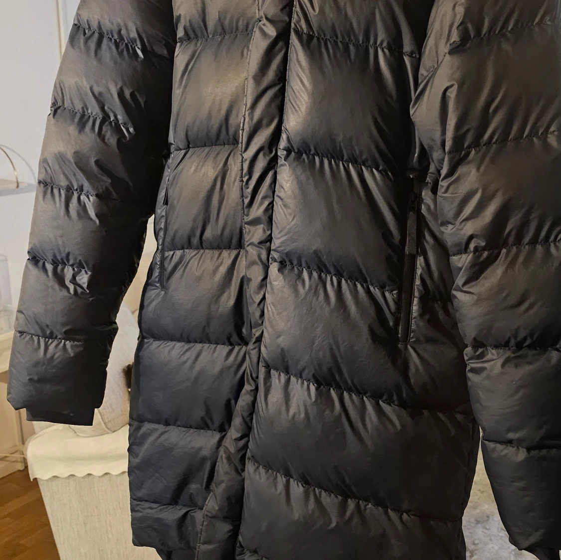 Blå dunjacka från Helly Hansen - 2