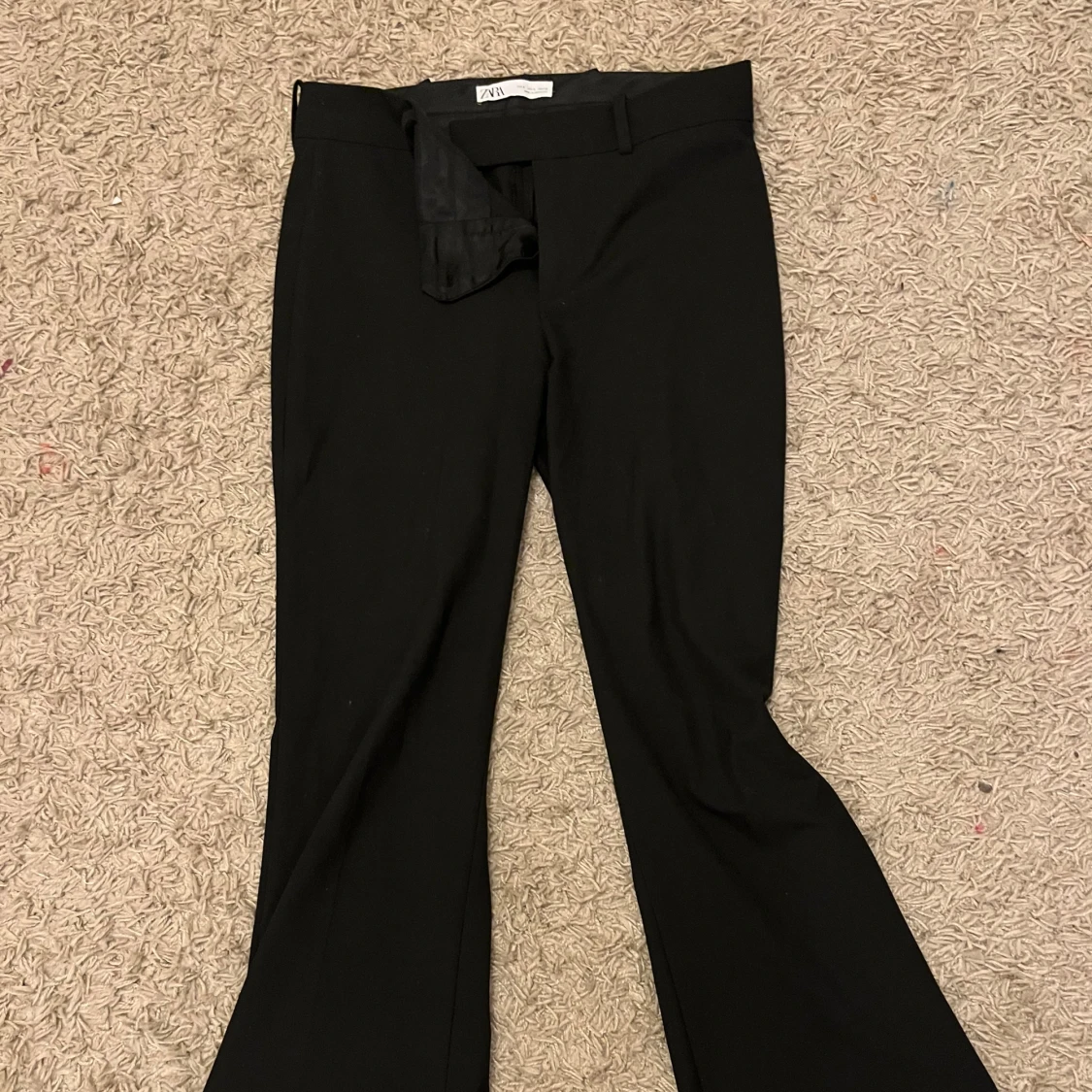 Svarta kostymbyxor från Zara