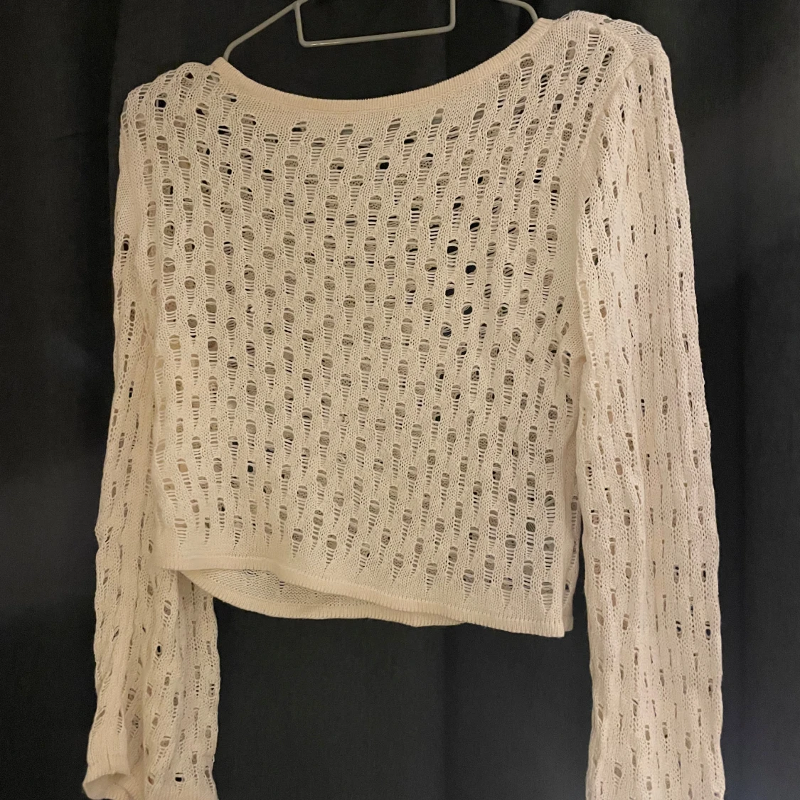 Beige stickad tröja