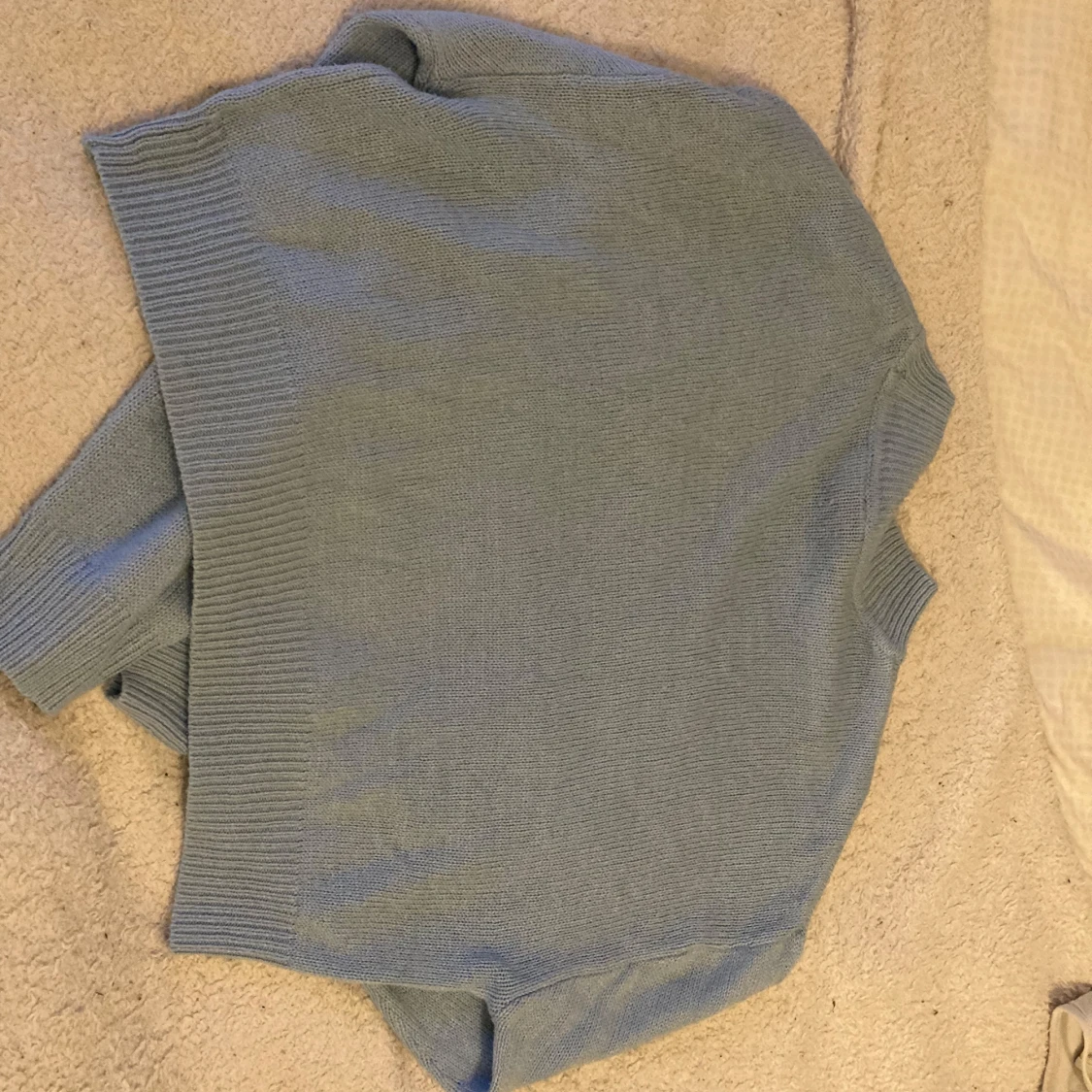 Blå tröja - 92