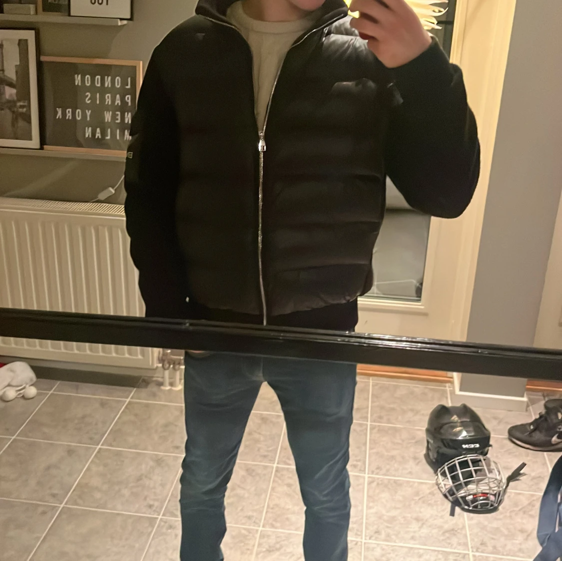 Svart pufferjacka från Bvaldi - 92