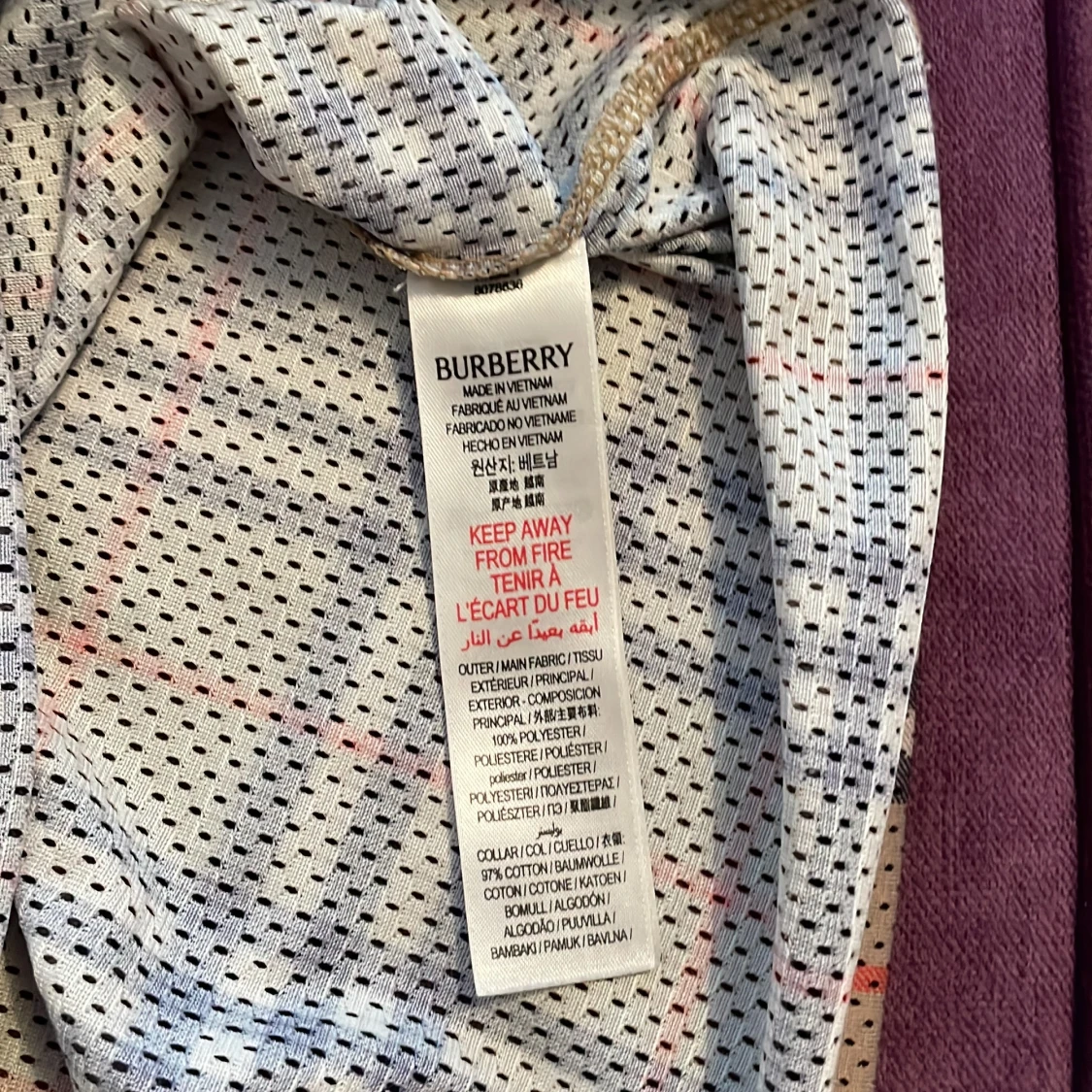 Rutig kortärmad topp från Burberry - 92