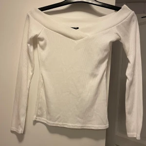 Vit topp - Aldrig använd