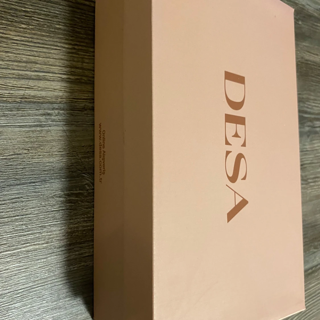 Beige quiltade pumps från Desa - 91