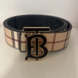 Burberry bälte - Helt ny