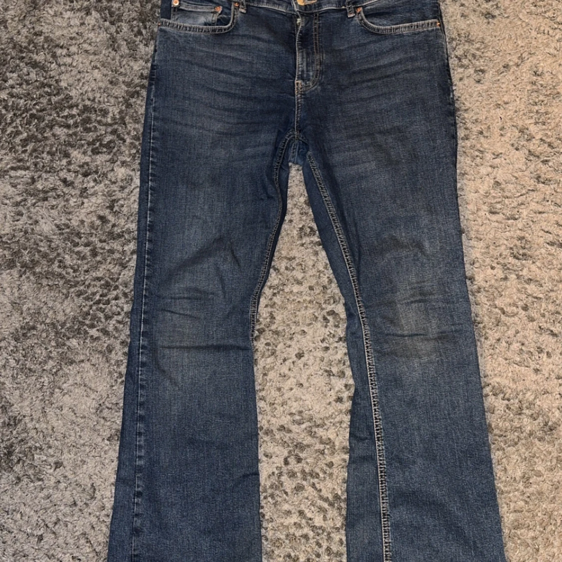 Blå jeans från Gina Tricot!