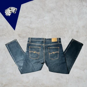NUDIE JEANS LEAN DEAN - Nudie Jeans Lean Dean | Skick: 9/10 | Strl: W32 L28 | Modellen är 180 cm lång | Hör av dig om du undrar någonting!