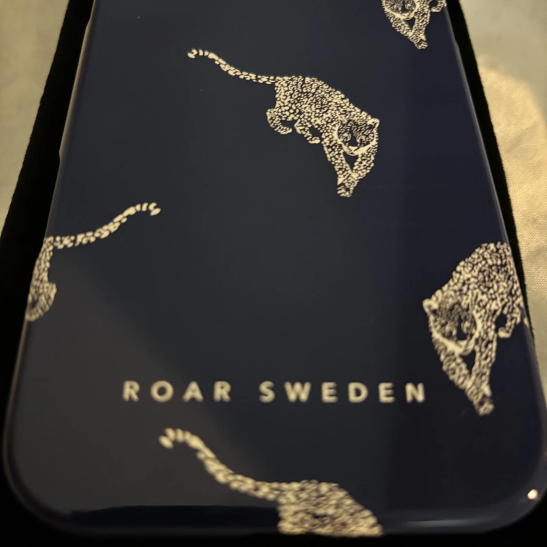 Roar Sweden skal - 90
