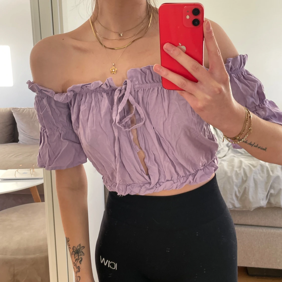 Lila offshoulder topp