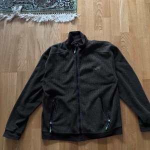 Swedteam tröja - Mörkgrön tröja från swedteam