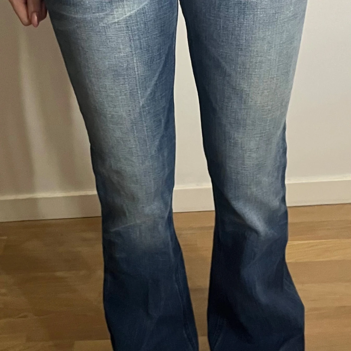 Blå bootcut jeans - 90