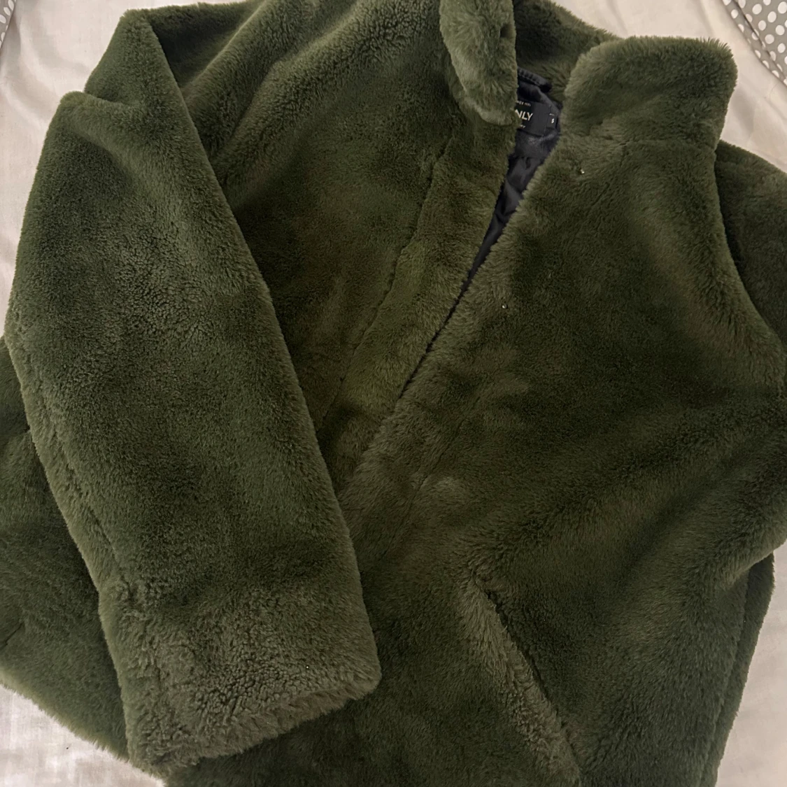 Grön teddyjacka från Only - 90