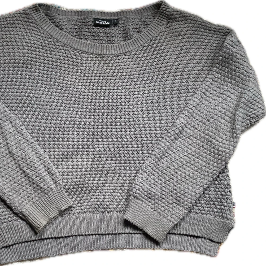 Grå stickad tröja från KappAhl - 90