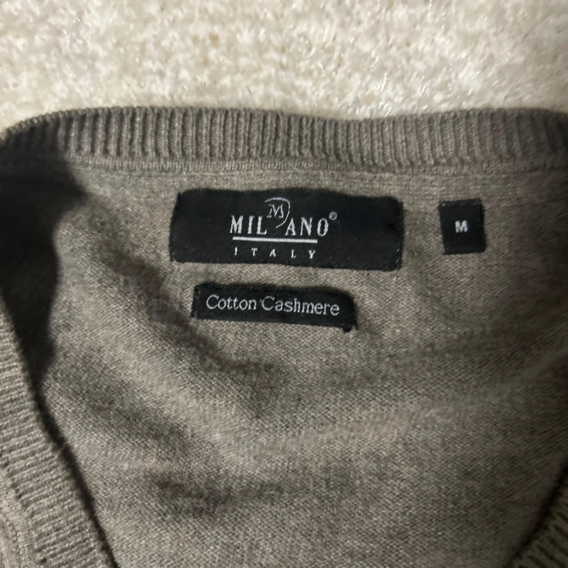 Brun kashmirtröja från Milano - 90