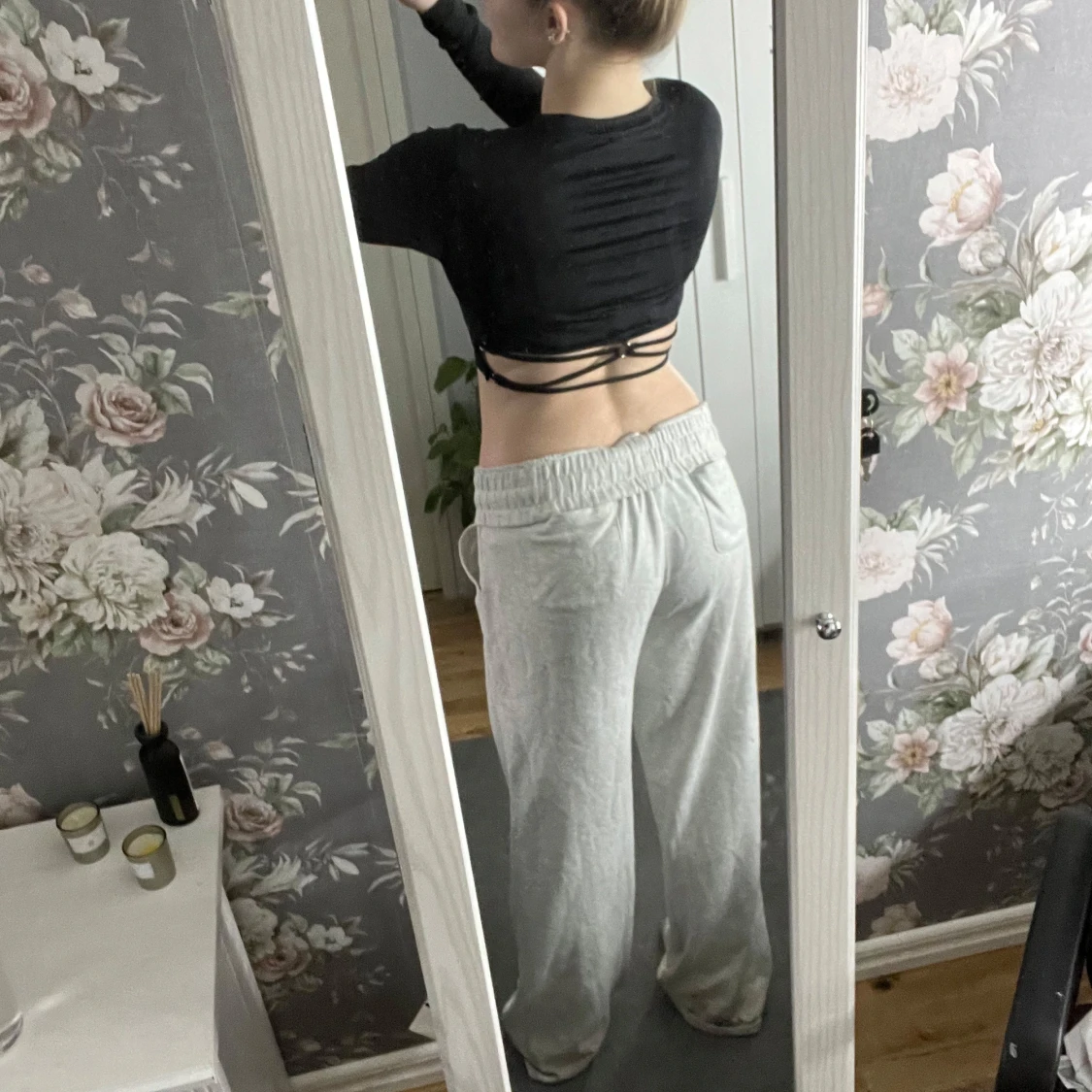 Grå mjukisbyxor - 90