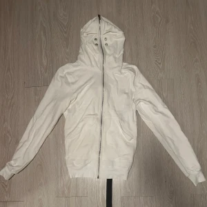 Rick Owens DRKSHDW Gimp Zip up - Säljer denna rick owens zipper som jag nu tröttnat på | Bra skick | Pris kan diskuteras | Storlek: M-L | Kontakta vid frågor