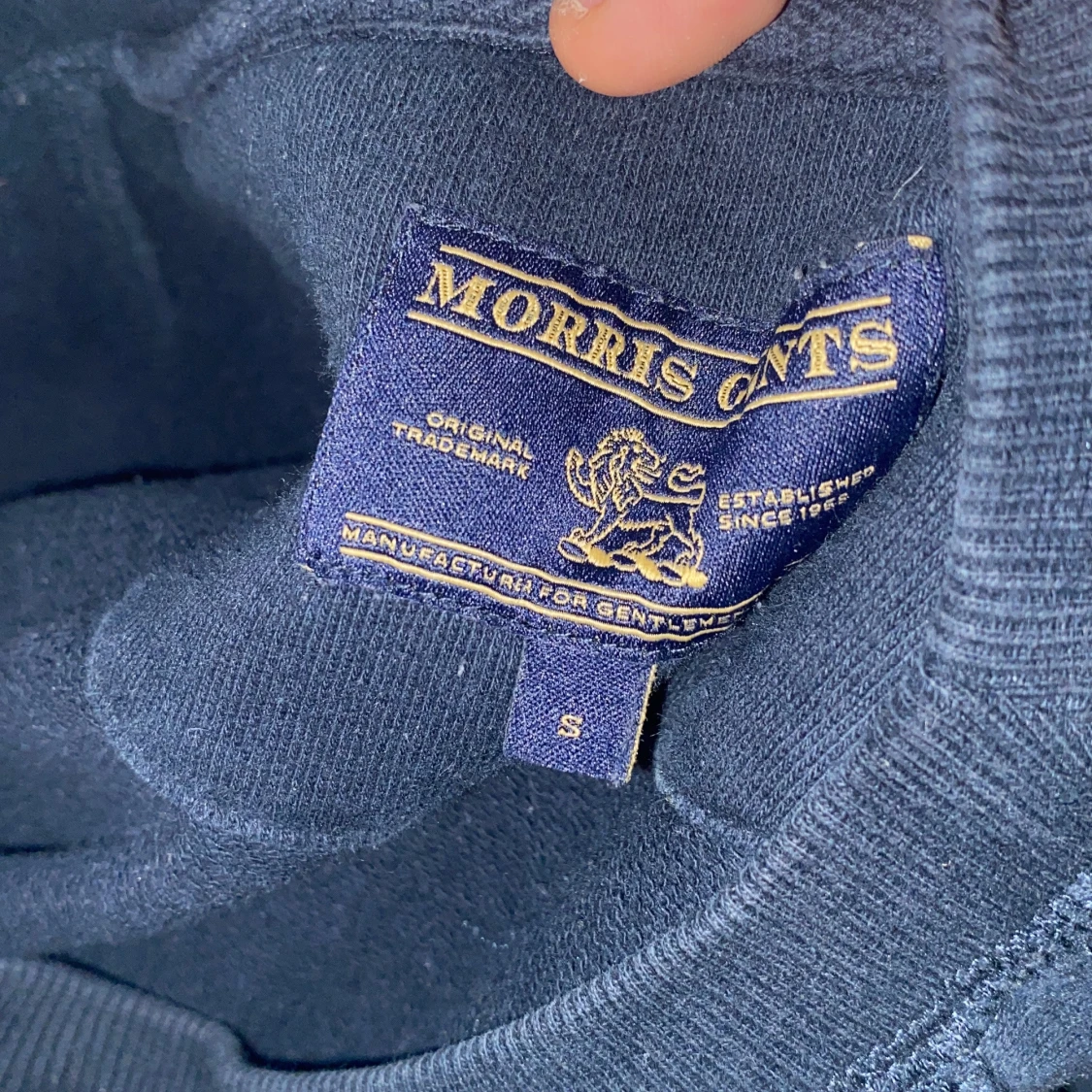 Svart tröja från Morris - 91