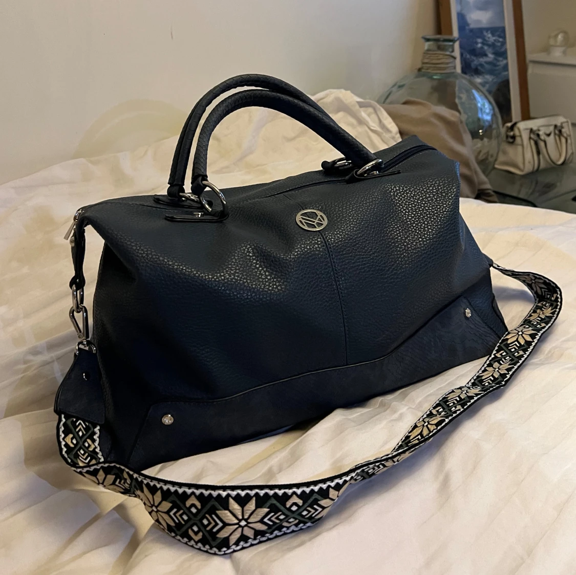 Mörkblå axelväska/weekendbag från NYPD