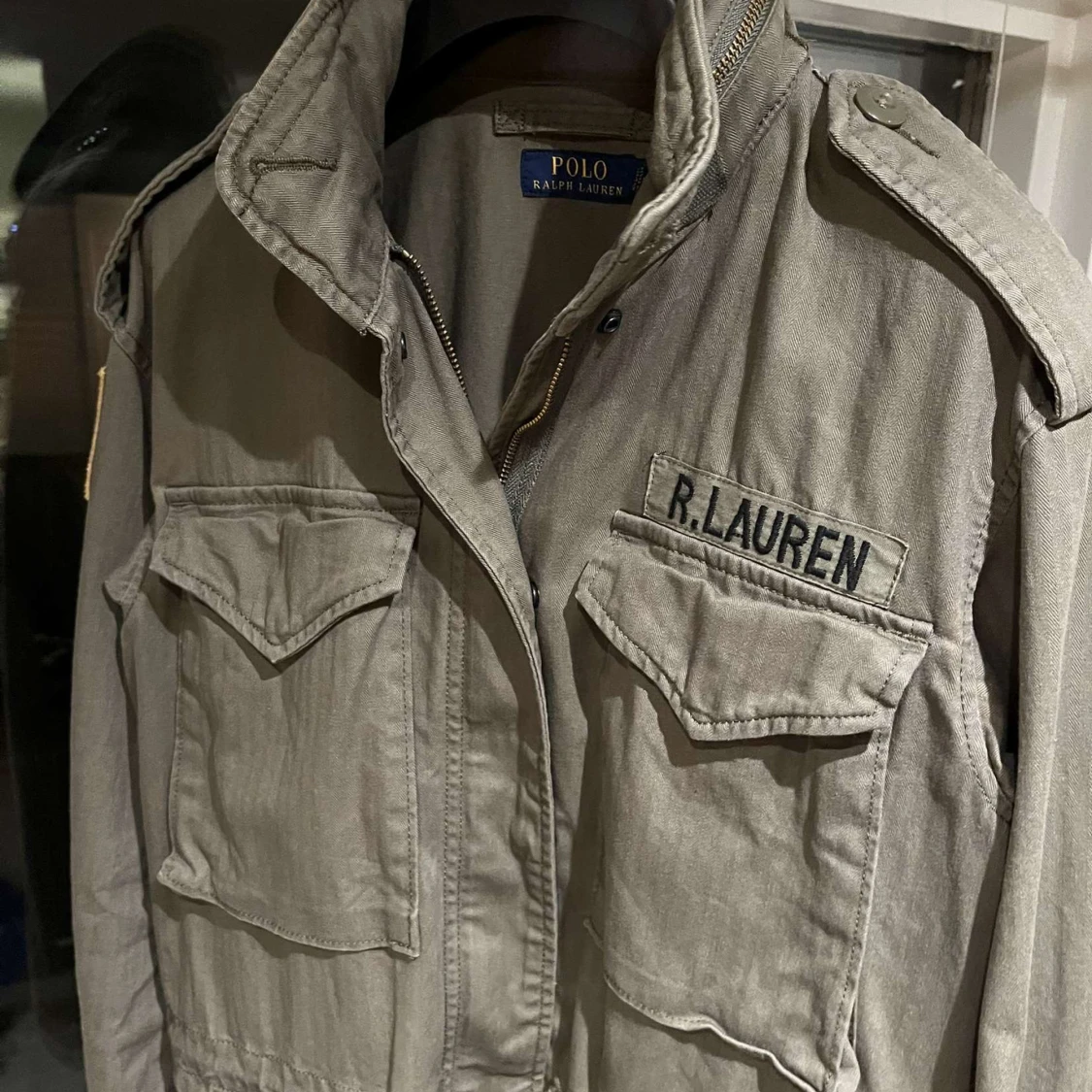 Olivgrön jacka från Ralph Lauren - 92