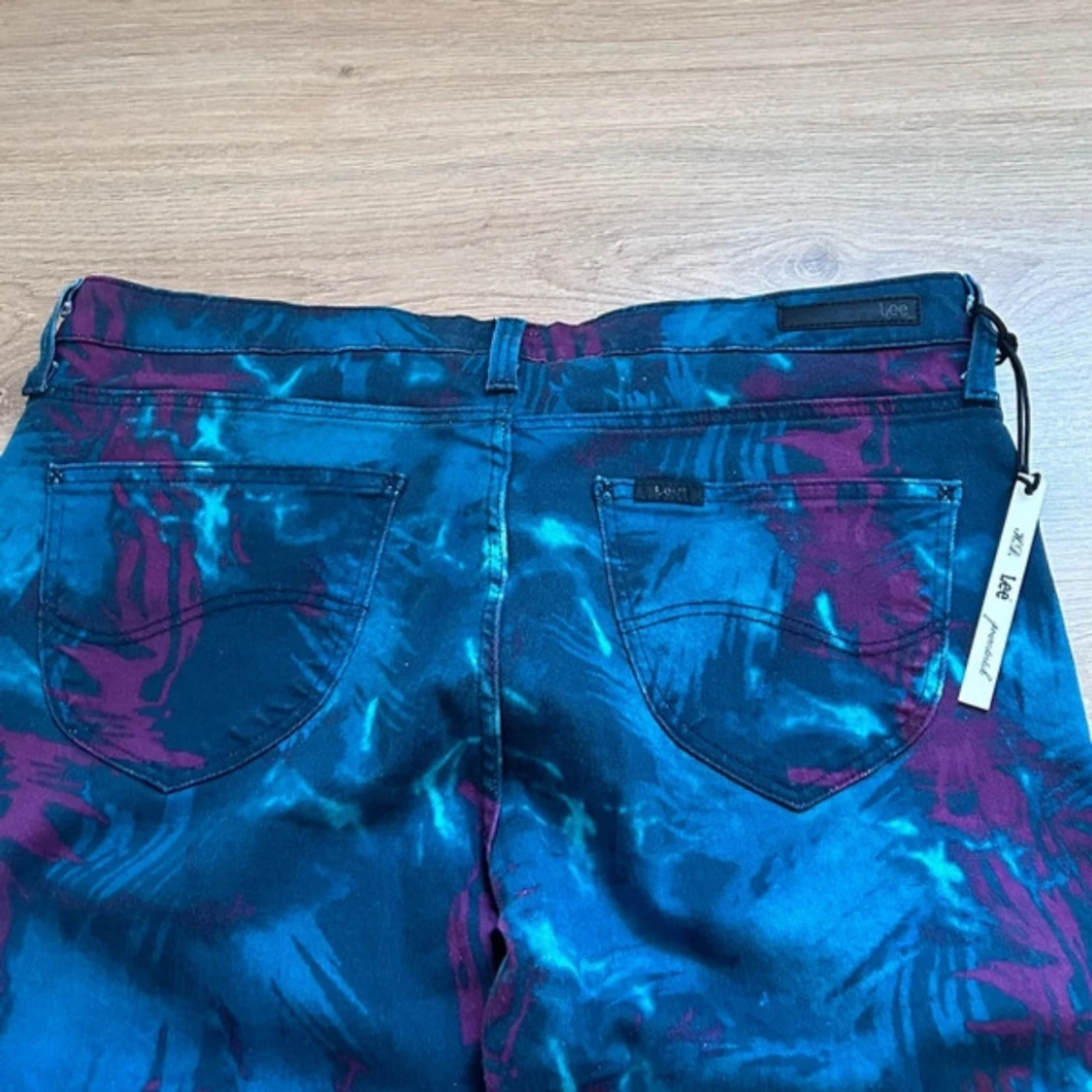 Färgglada jeans från Lee - 4